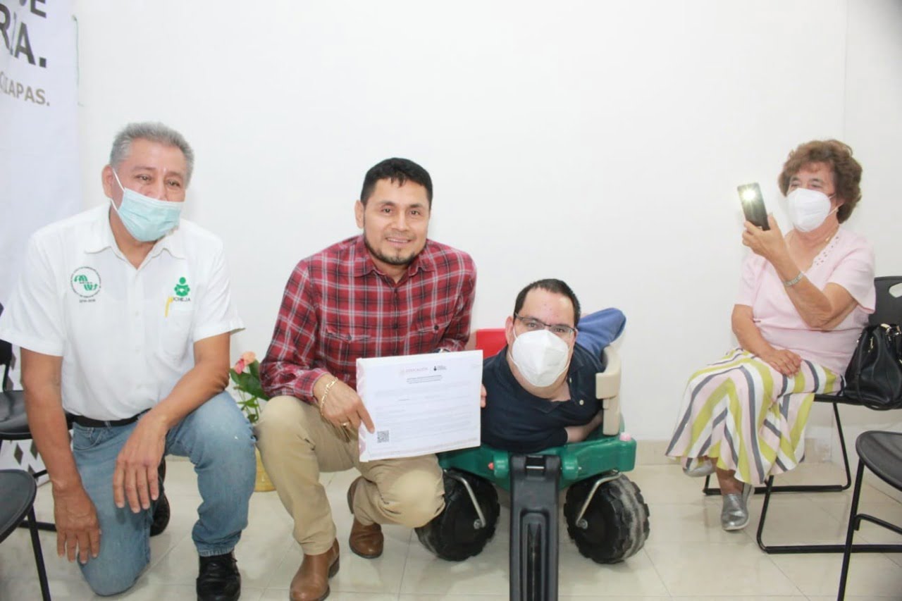 Programas del ICHEJA abonan a la inclusión