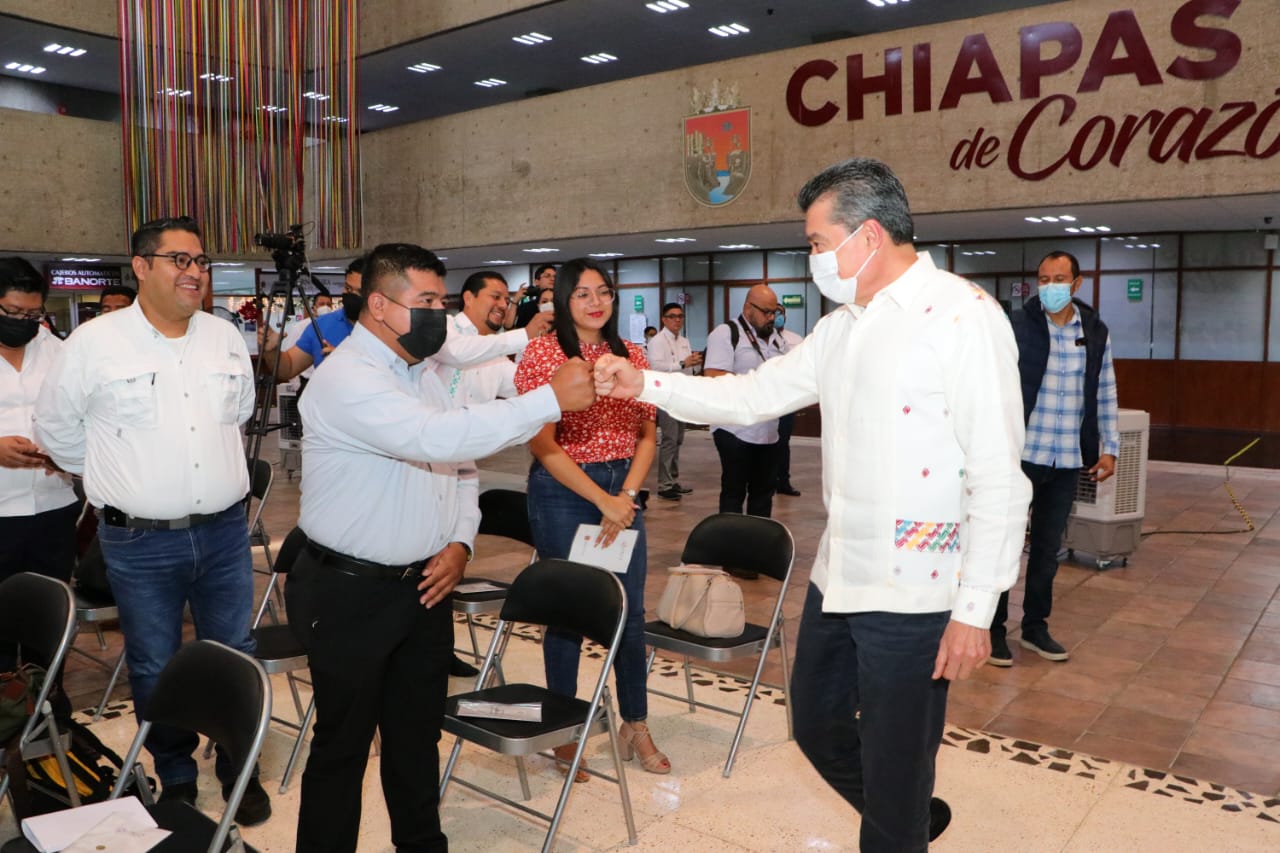 Participa Rutilio Escandón en presentación de la Política Estatal Anticorrupción