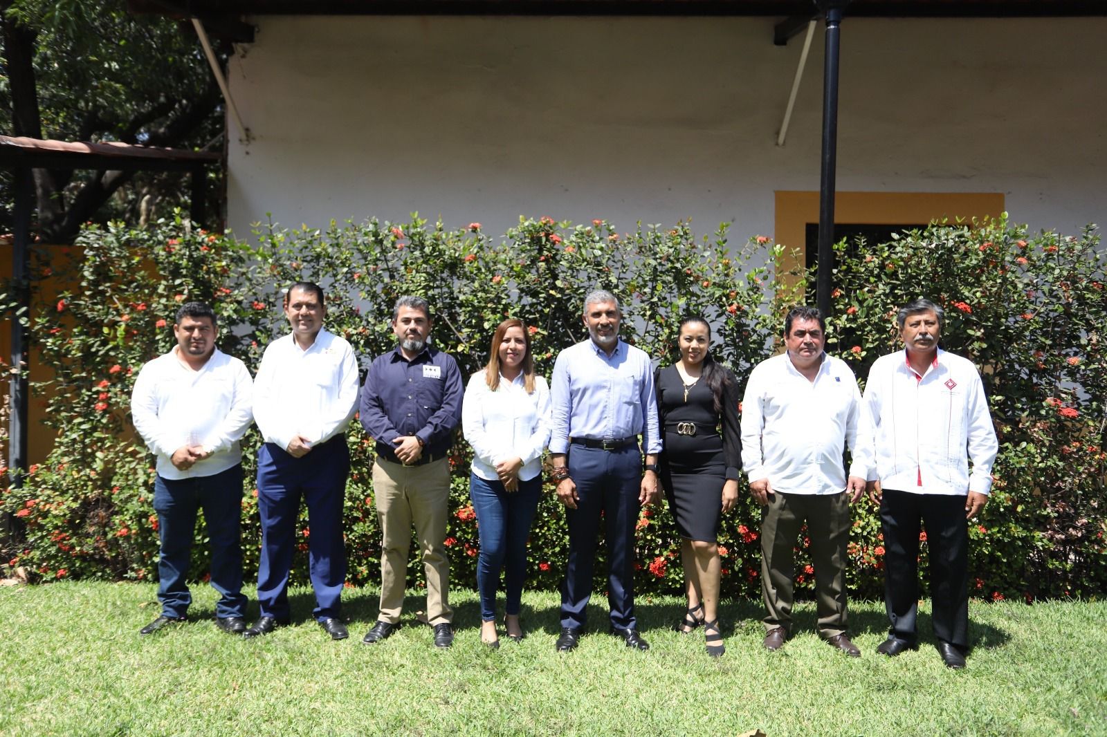 Firma Angel Torres convenio con colegios de ingenieros y arquitectos de Chiapas