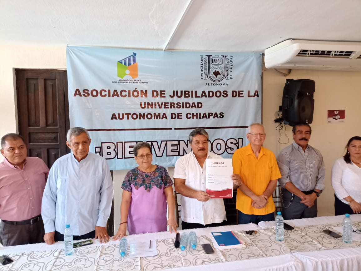 Jubilados de la Universidad Autónoma de Chiapas crean la asociación civil de jubilados 
