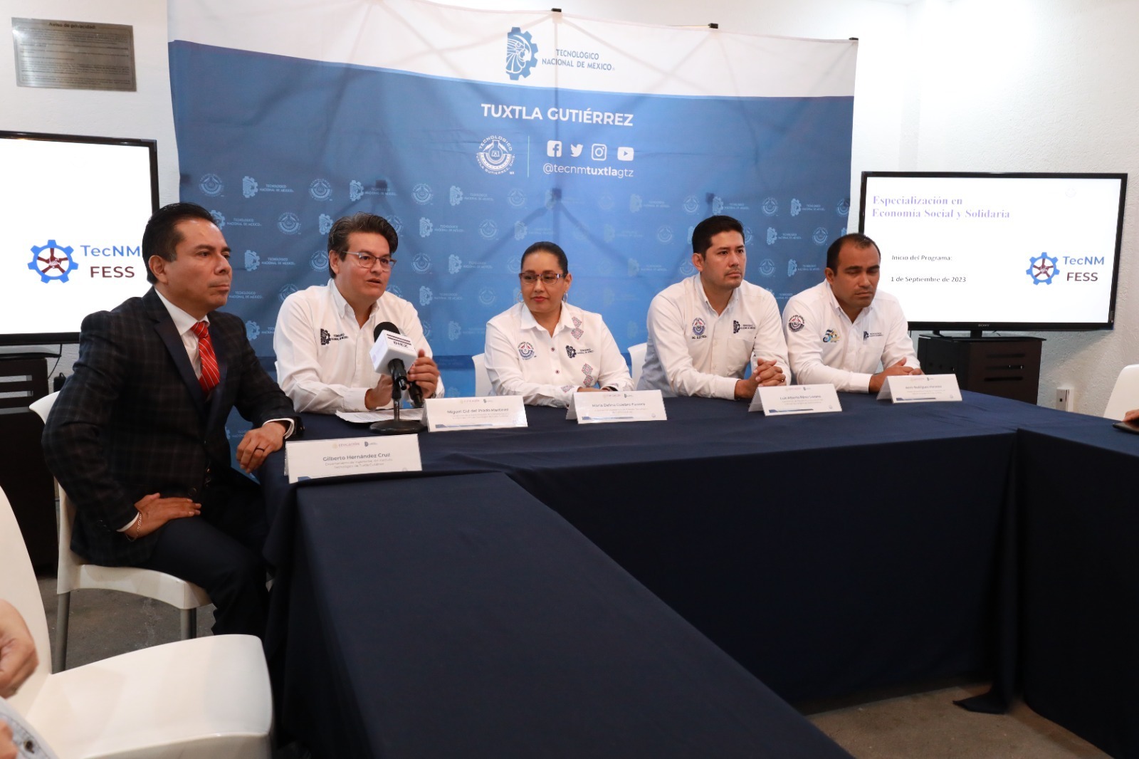 Presentan Especialización en Economía Social y Solidaria