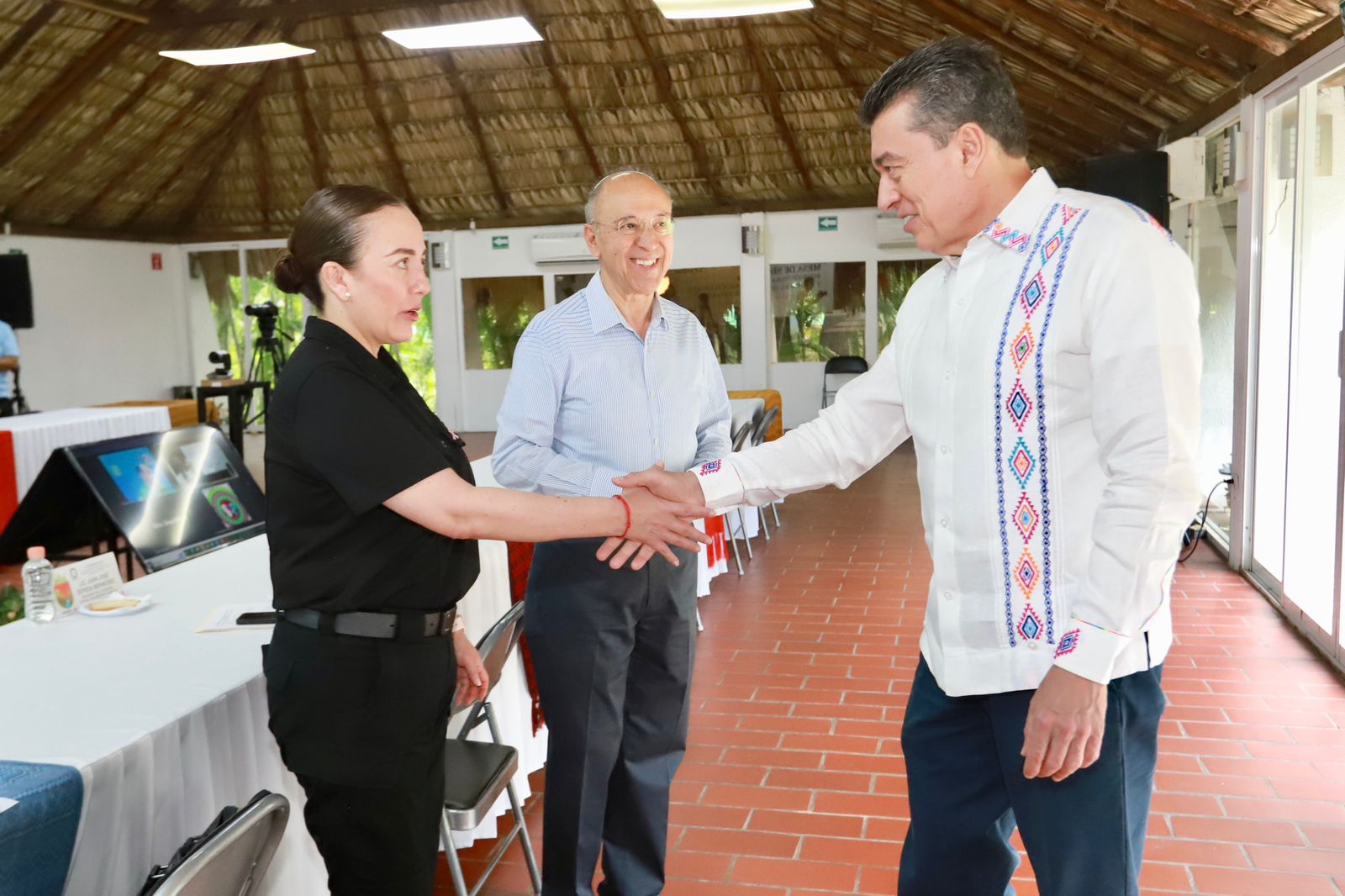 Pide Rutilio Escandón reforzar medidas preventivas ante lluvias por entrada de canal de baja presión