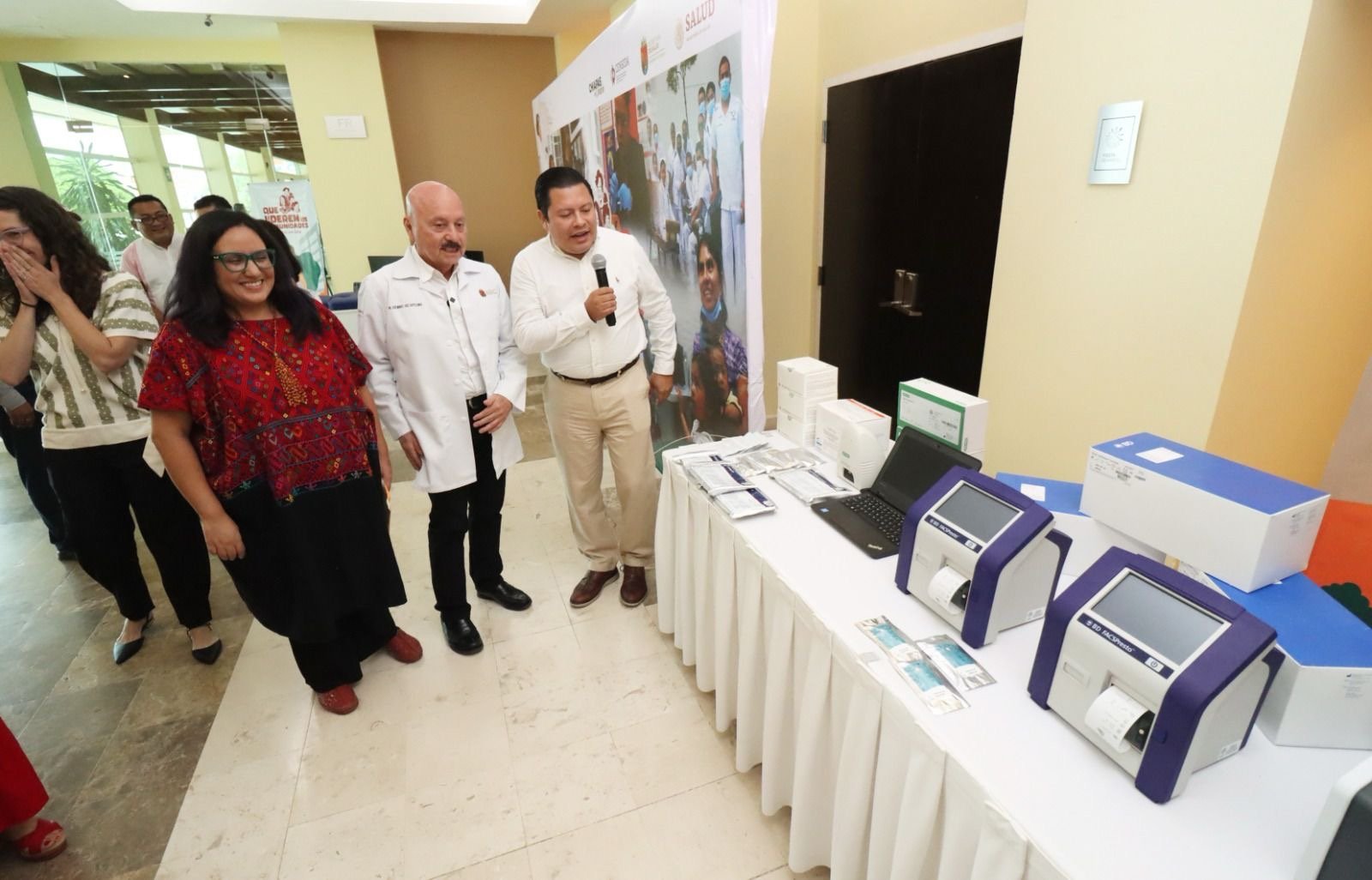 Con equipamiento tecnológico se crea un corredor en la frontera sur para prevención del VIH: Dr. Pepe Cruz