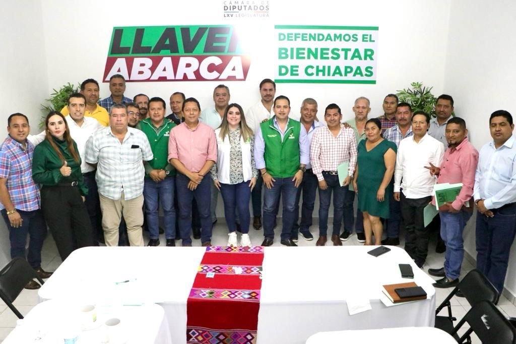 Llama Llaven Abarca a líderes y alcaldes a permanecer fieles a los principios de la 4T en Chiapas
