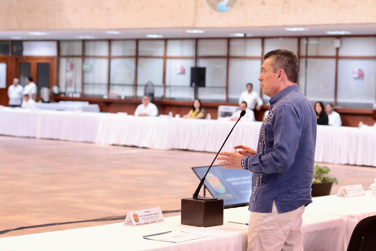 Exhorta Rutilio Escandón a titulares de dependencias a cerrar filas ante cierre de la administración