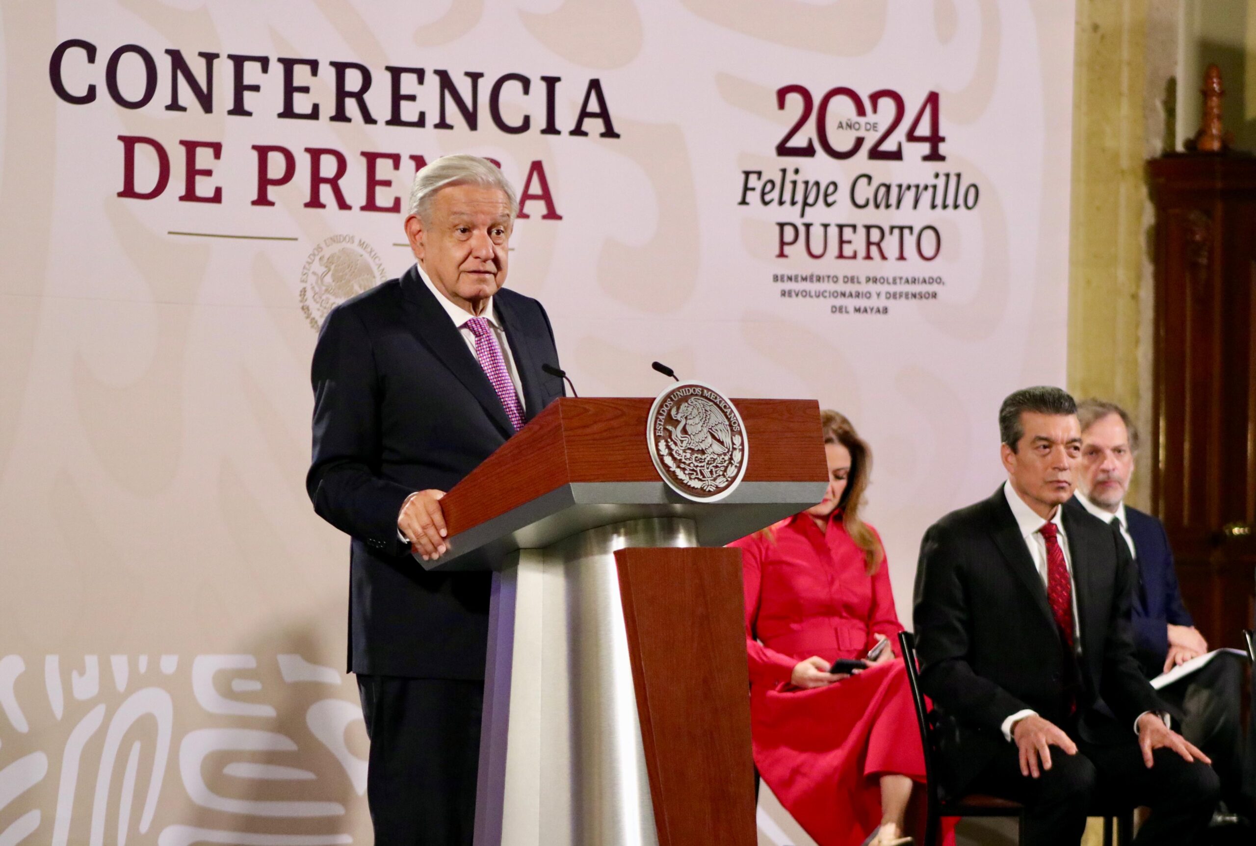 Reconoce Rutilio Escandón al presidente AMLO por la consolidación del Tren Maya y beneficios en Chiapas