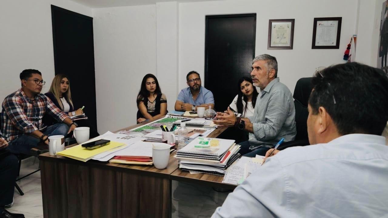 Se trabaja sin descansar para una nueva administración municipal: Angel Torres