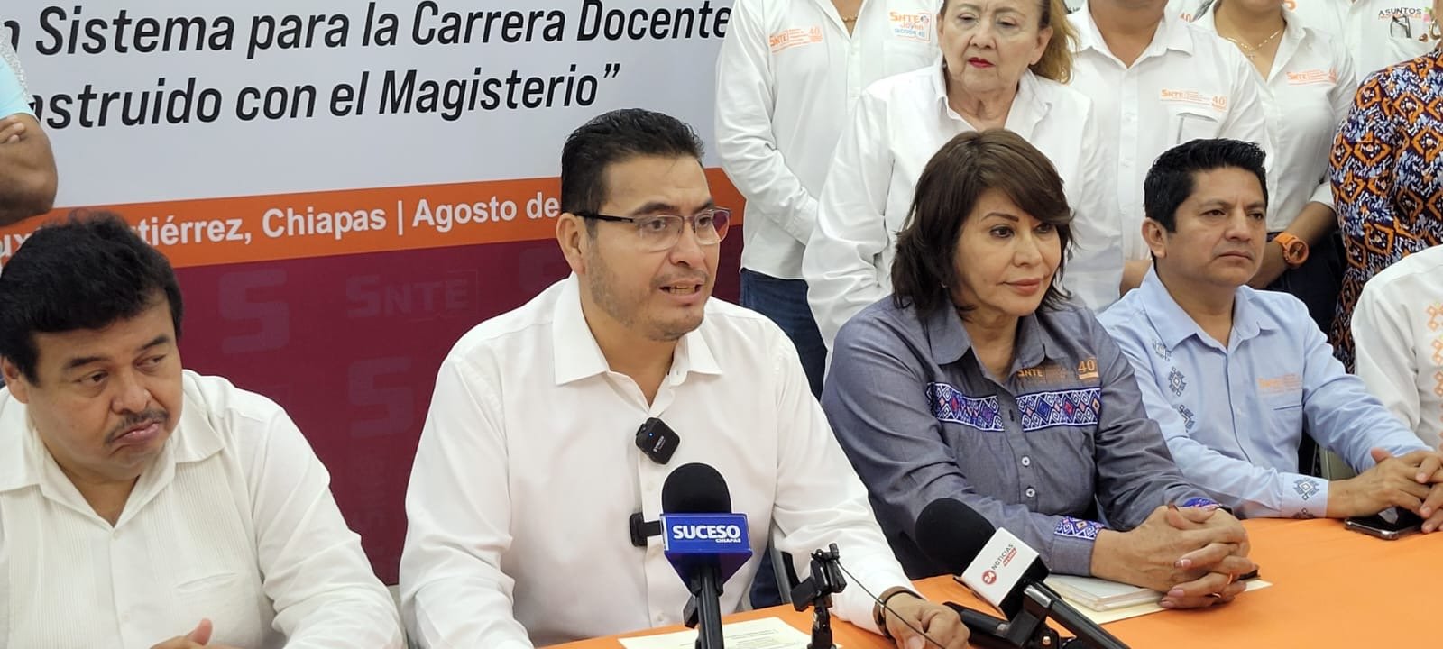 Pagarán a maestros incremento salarial