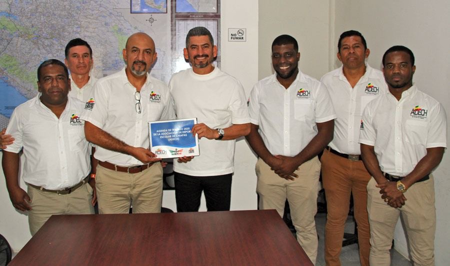 Asociación de Deporte Escolar de Chiapas presenta plan de trabajo 2025 a titular del Instituto del Deporte