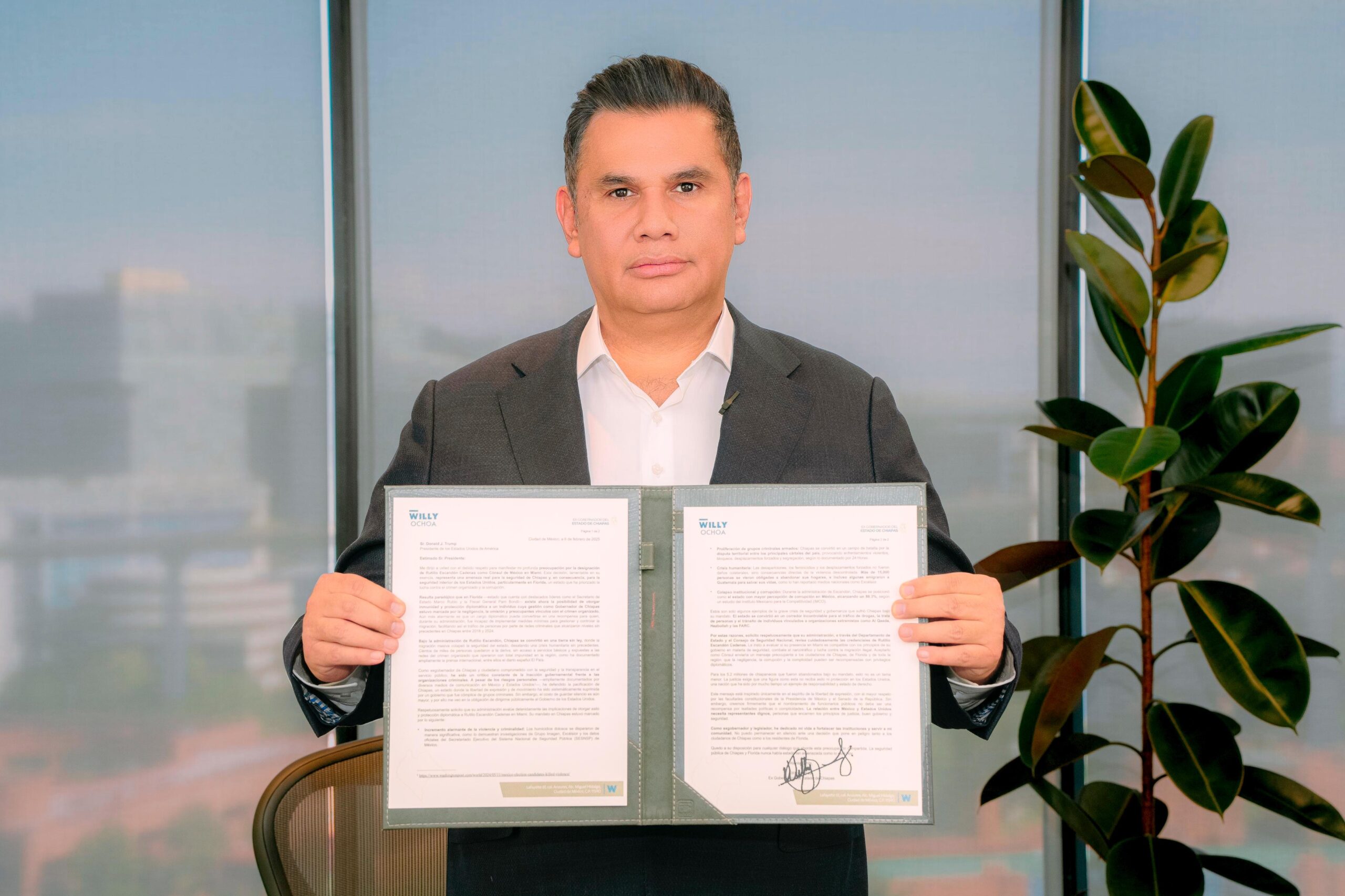 Willy Ochoa pide a Estados Unidos, considere rechazar a Rutilio Escandón Cadenas como Cónsul de México en Miami