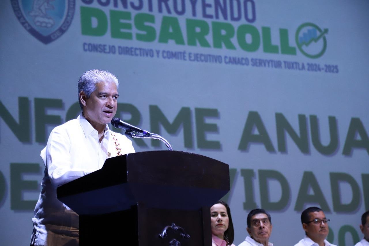 Miguel Ángel Blas Gutiérrez mantiene presidencia de Canaco Servytur Tuxtla.
