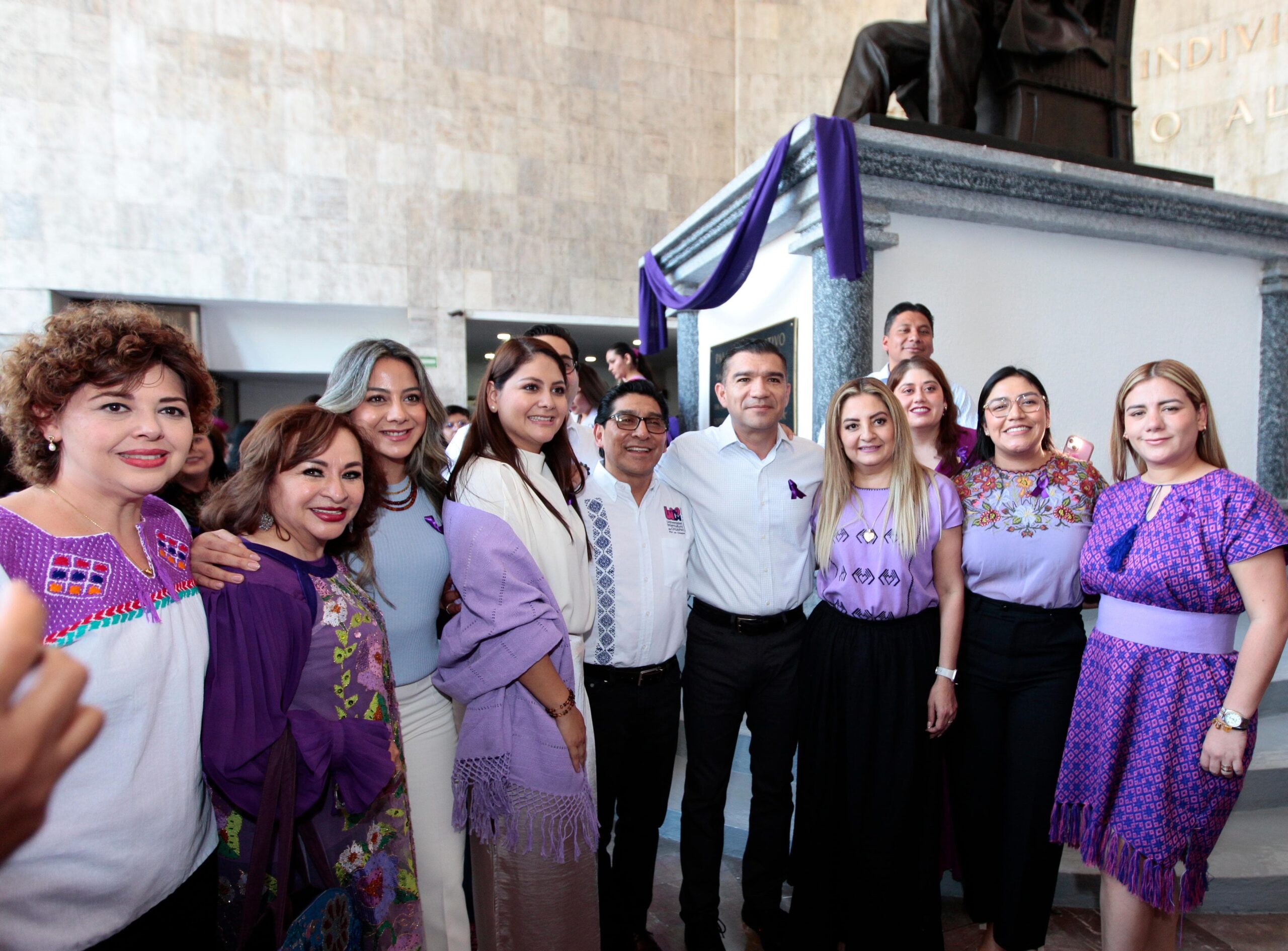Conmemora Congreso del Estado Día Internacional de la Mujer