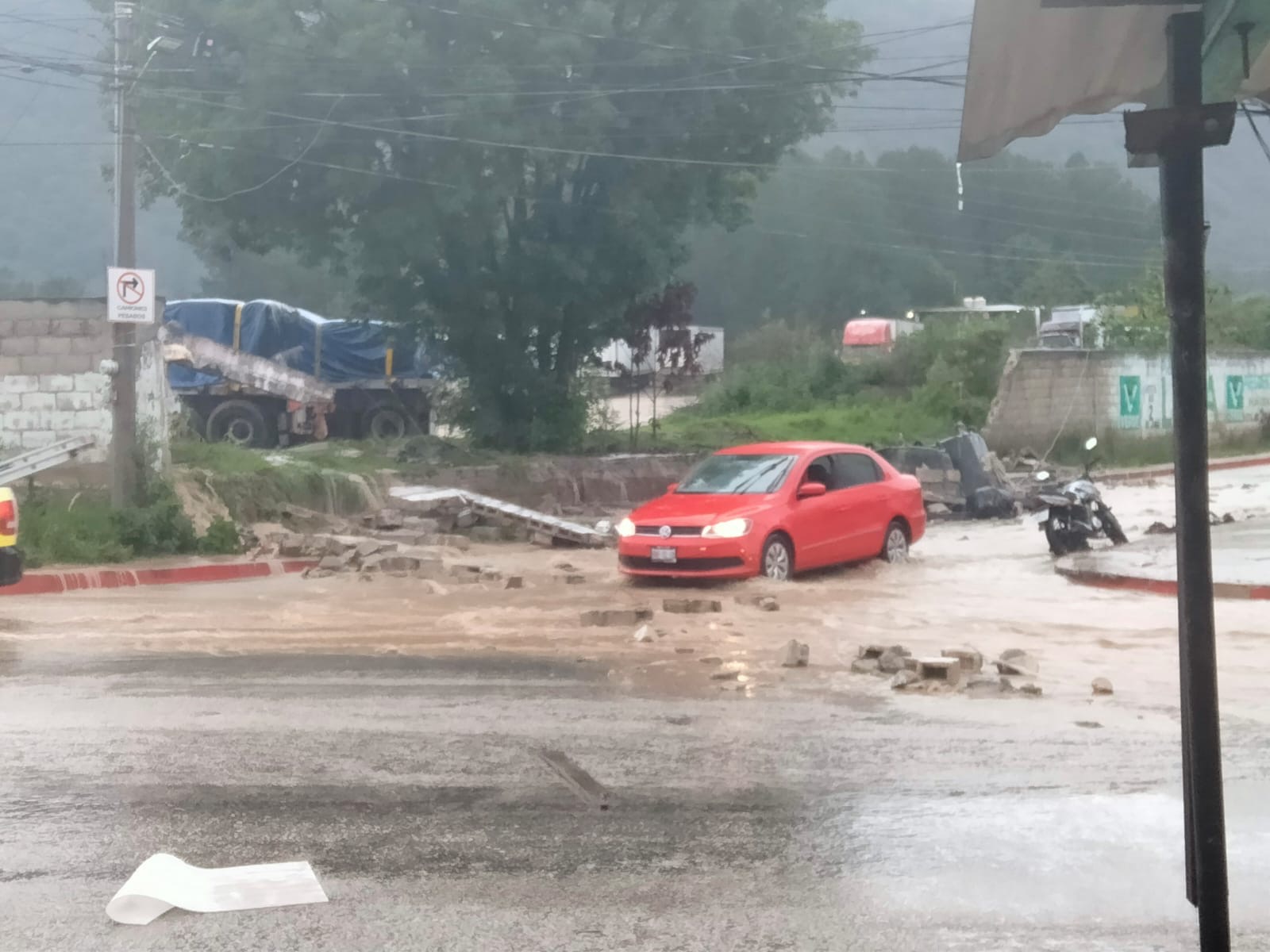 Lluvias fuertes por ciclón tropical