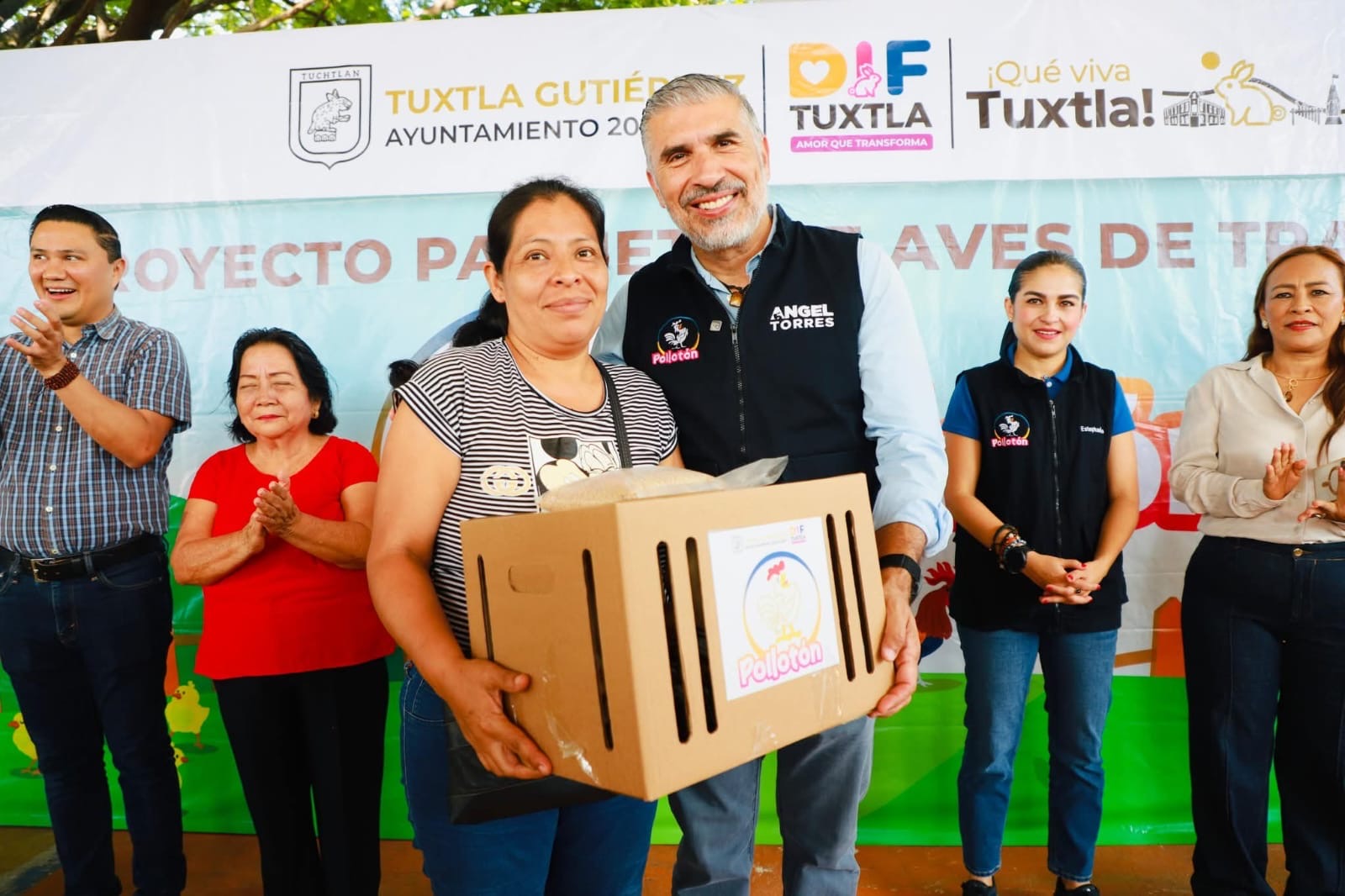 Angel Torres impulsa alimentación familiar con el “Pollotón” en la Bienestar Social y Paulino Aguilar