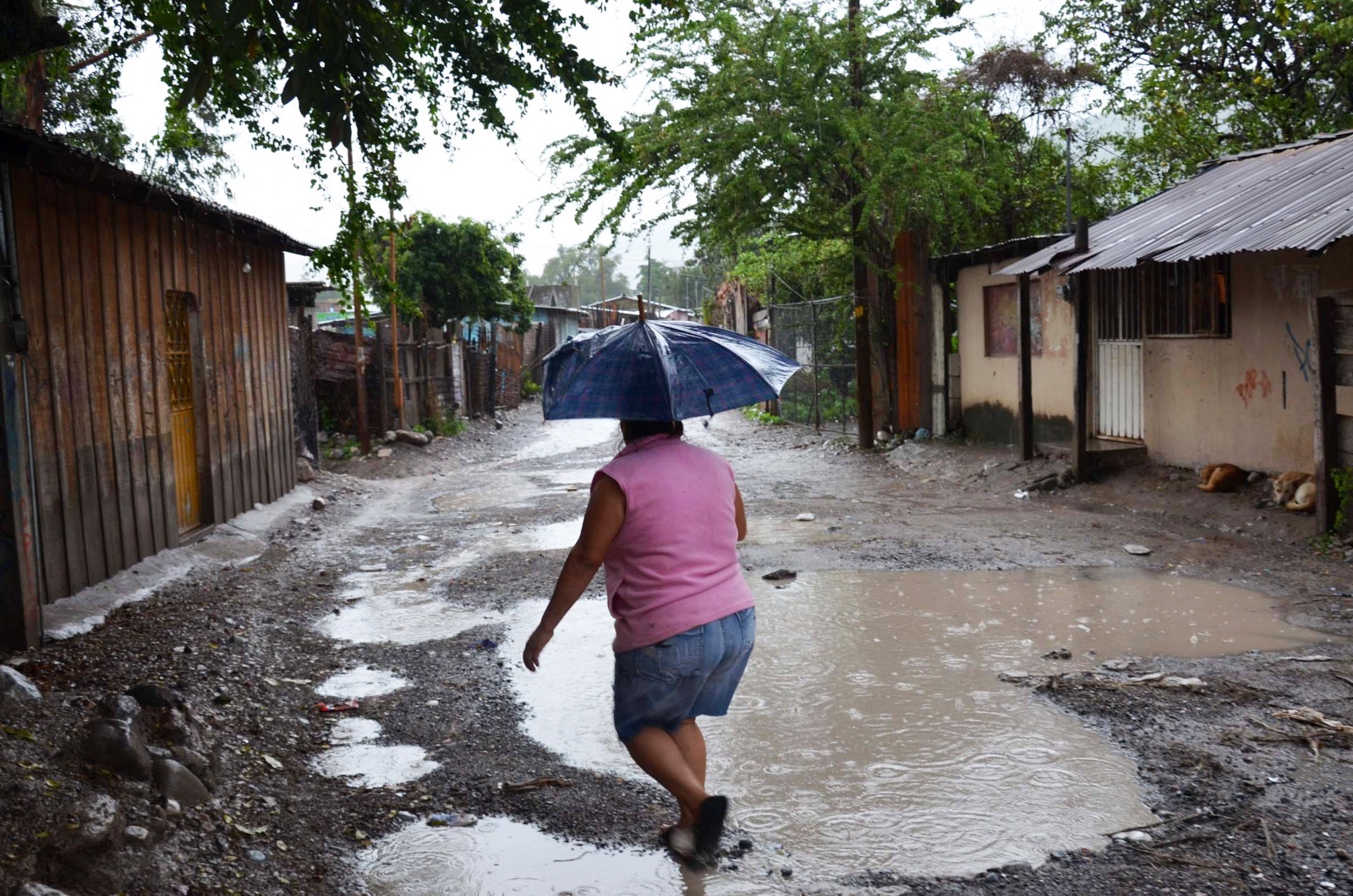 Lluvias muy fuertes en Chiapas por Canal de baja presión