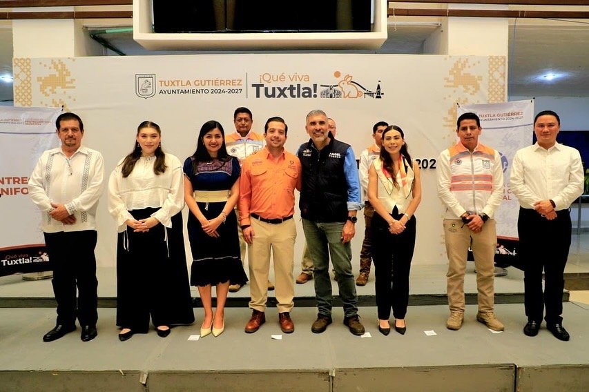 Fortalecen a personal de Protección Civil de Tuxtla con equipamiento y uniformes