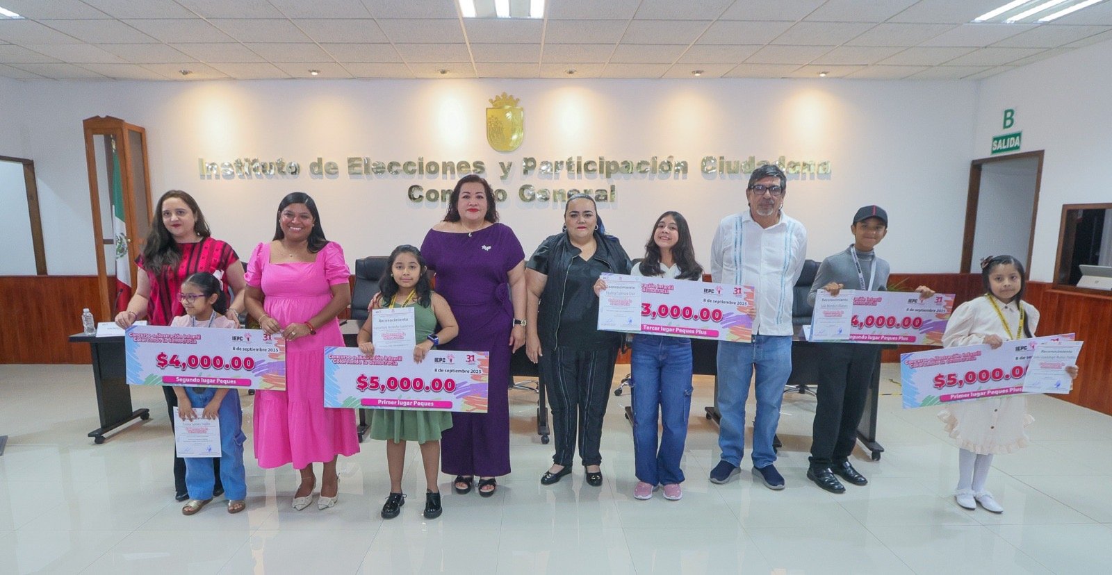 Realiza IEPC ceremonia de premiación del concurso “Coloreando la democracia”