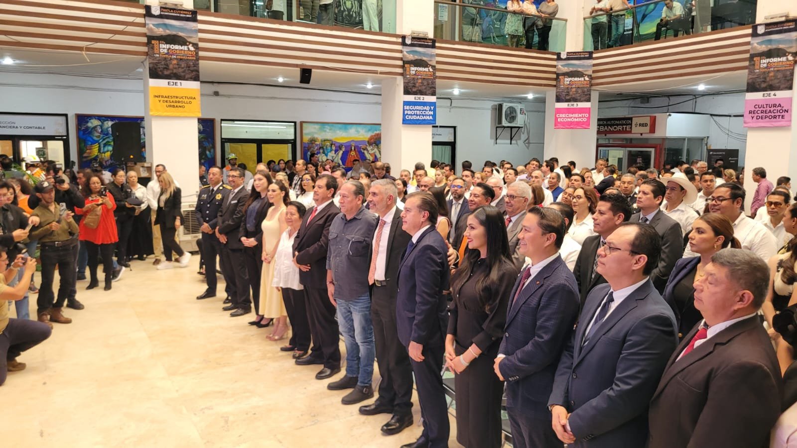 Presenta primer informe de gobierno Ángel Torres