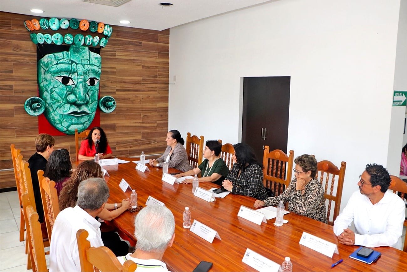 Destacadas mujeres chiapanecas se integran a Patronato de la UNICACH